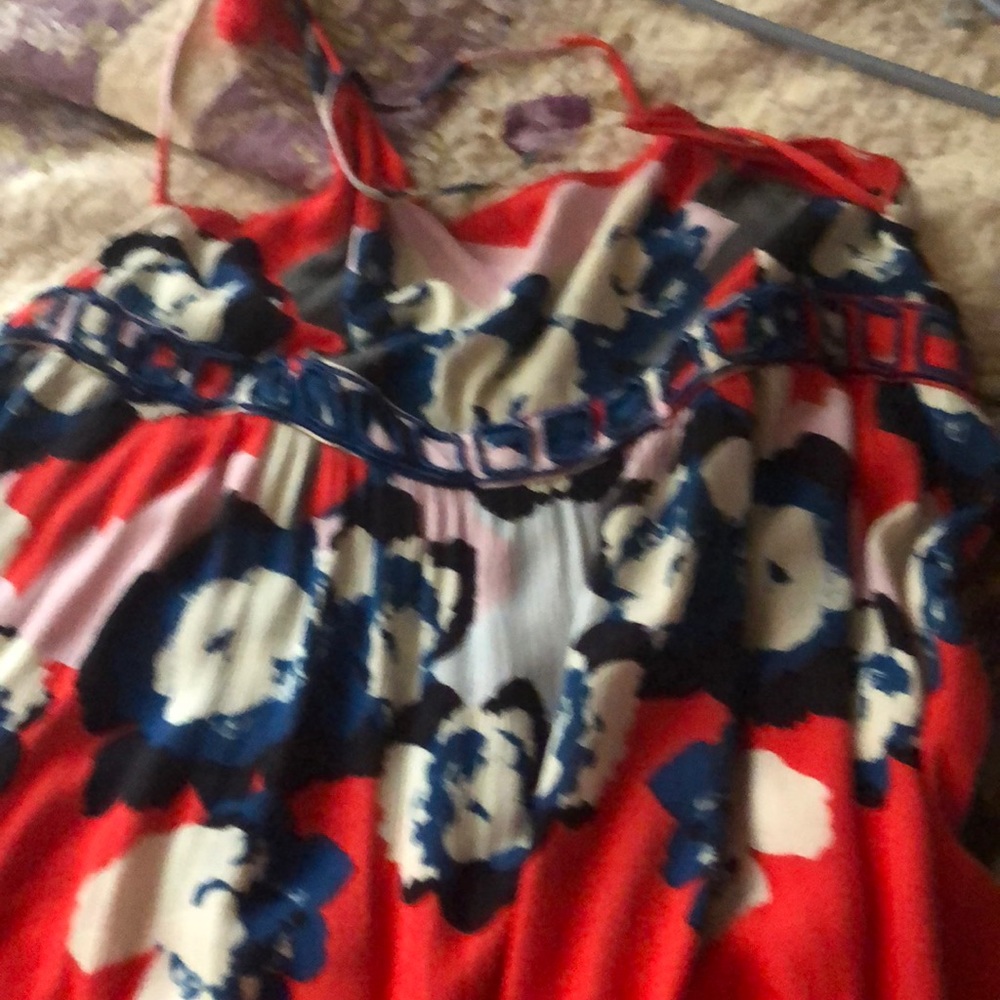 Strapless tie around in back long shirt